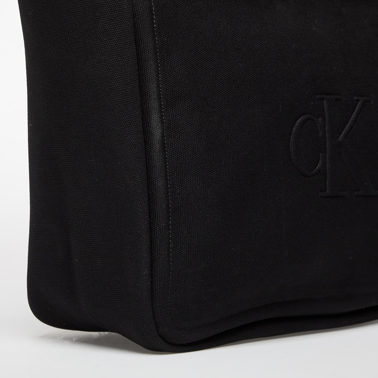 Crossbody bags Calvin Klein Jeans Summer Canvas Tote Black