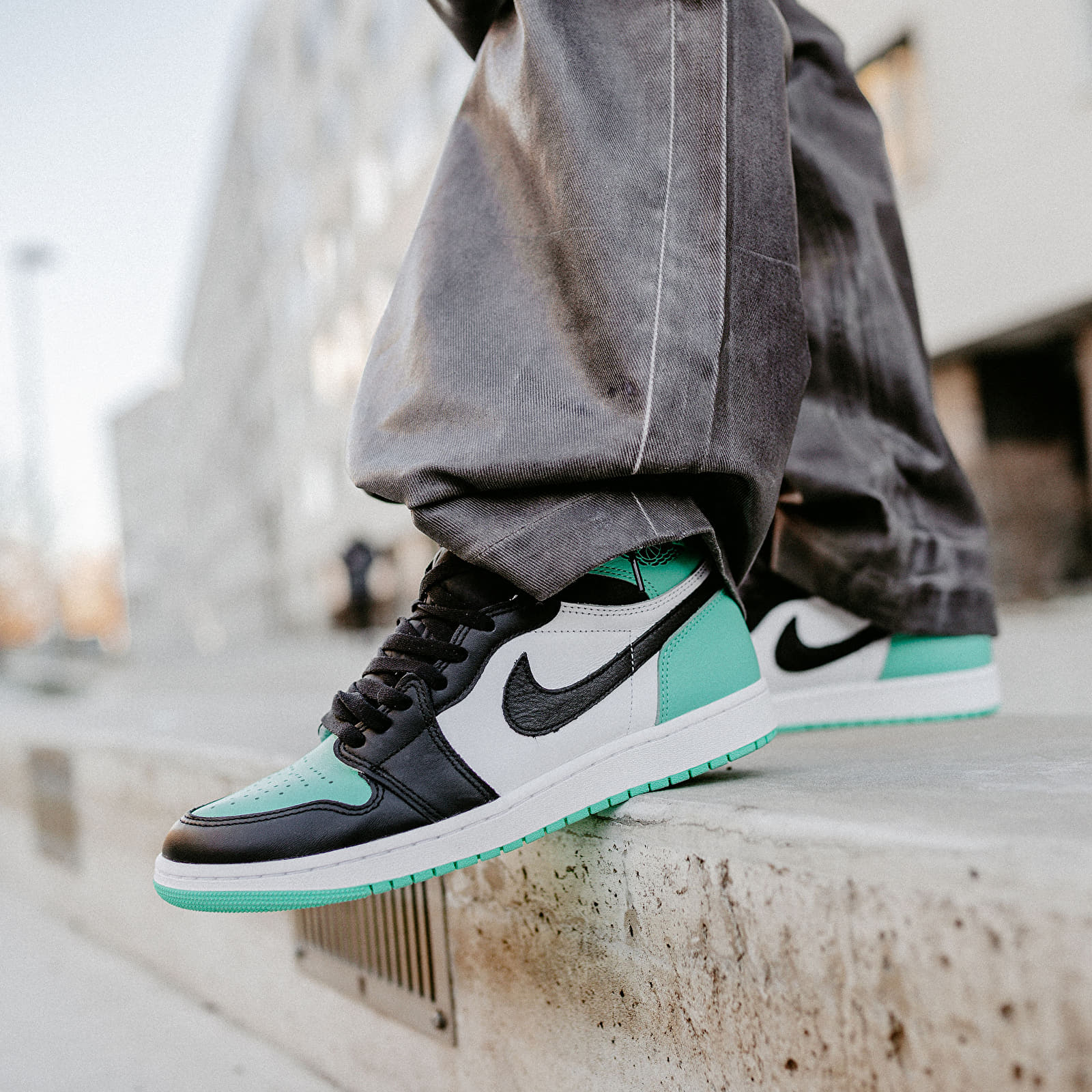 Pánske tenisky a topánky Air Jordan 1 Retro High OG White/ Black-Green Glow