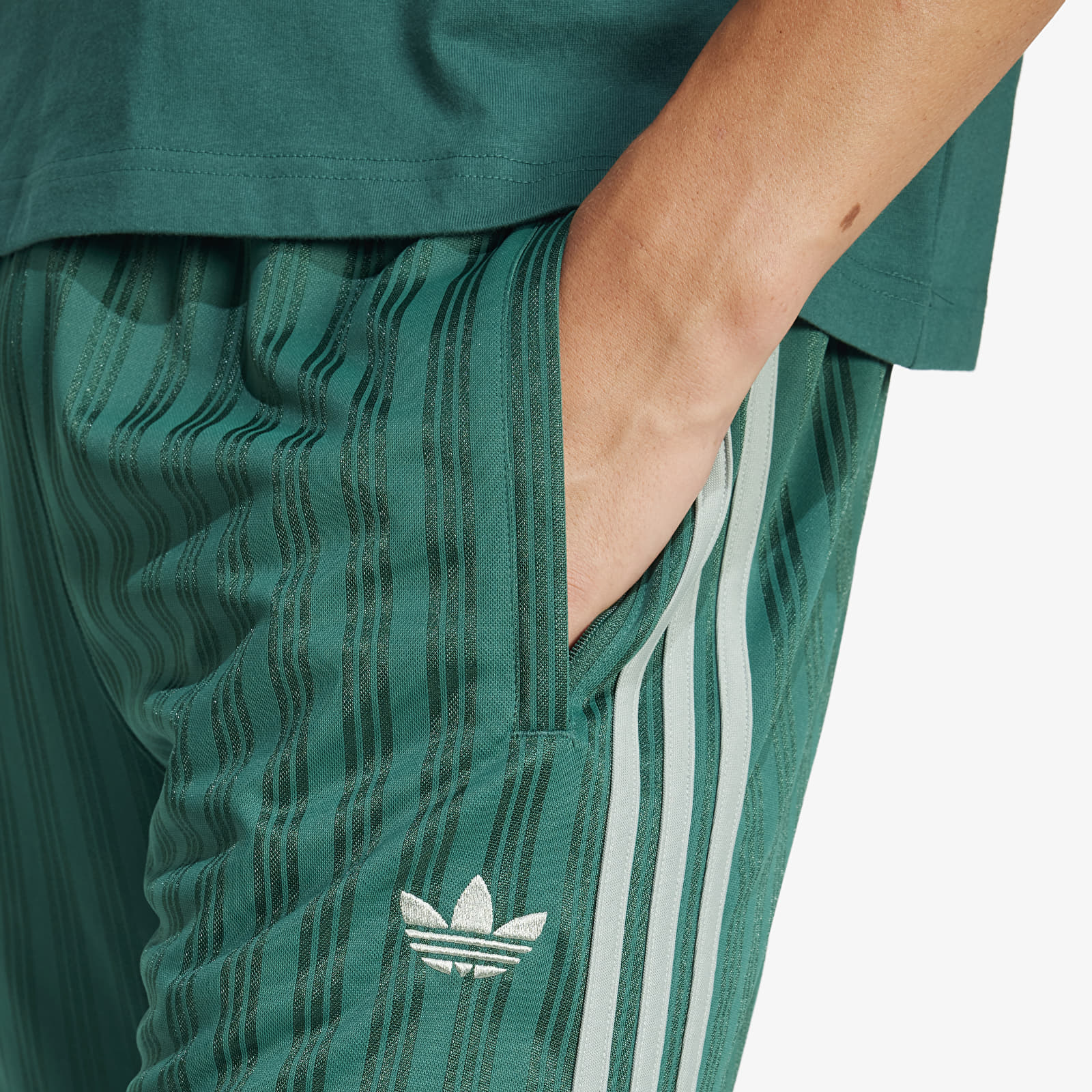 Korte broeken adidas Adicolor Short Green/ Collegiate Green