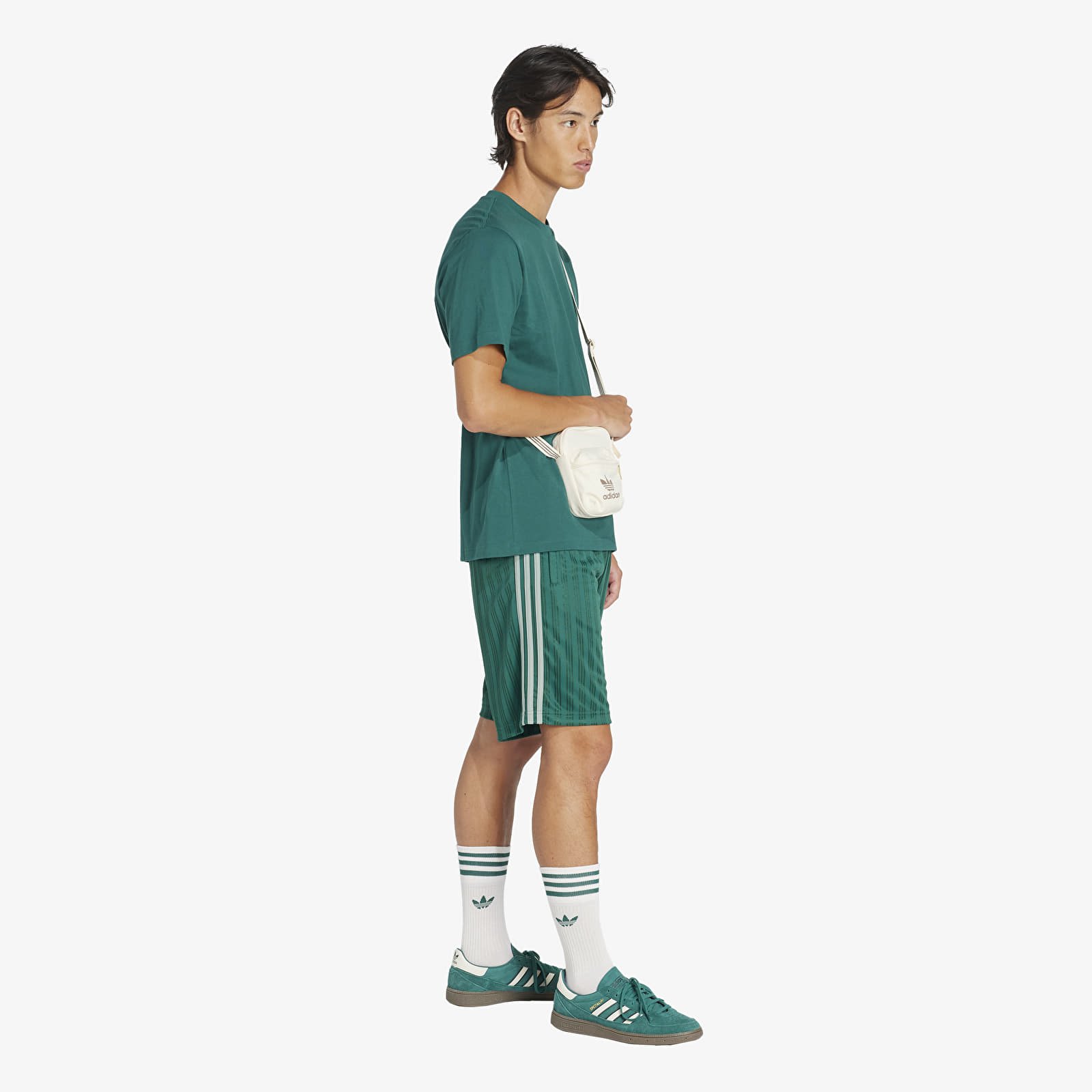 Korte broeken adidas Adicolor Short Green/ Collegiate Green