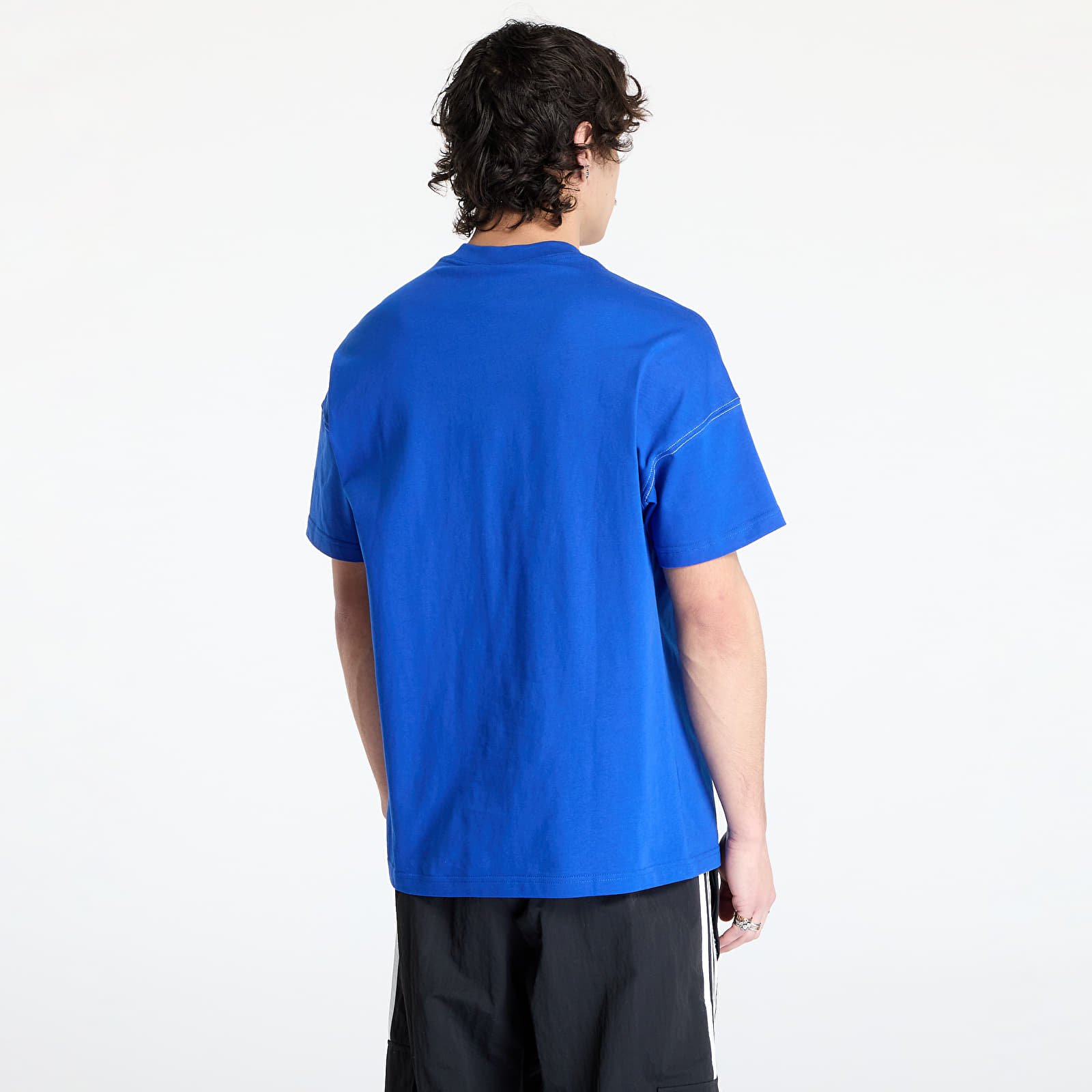 T-paidat adidas All Szn Graphic T-Shirt Blue/ Team Royal Blue