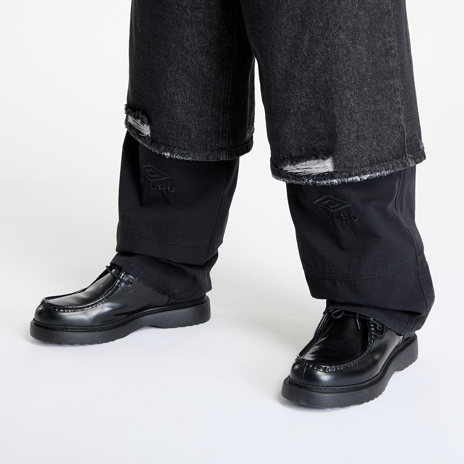 Hosen und Jeans Umbro Hybrid Cargo Pants Washed Black