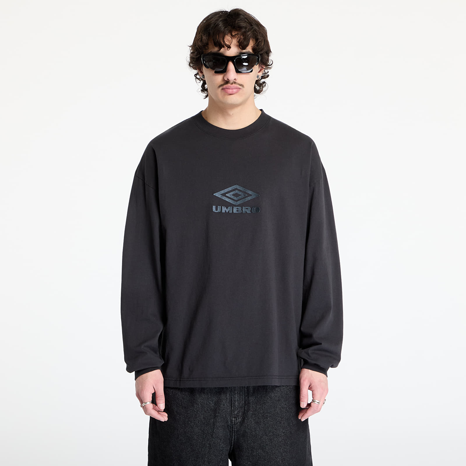 Trička Umbro Og Logo Long Sleeve T-Shirt Washed Black