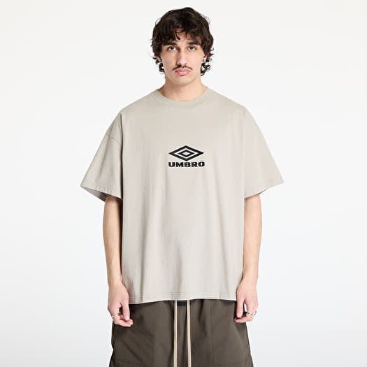 Tričko Umbro Og Logo T-Shirt Taupe