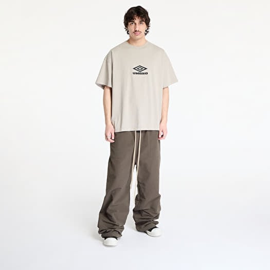 T-shirts Umbro Og Logo T-Shirt Taupe | Footshop