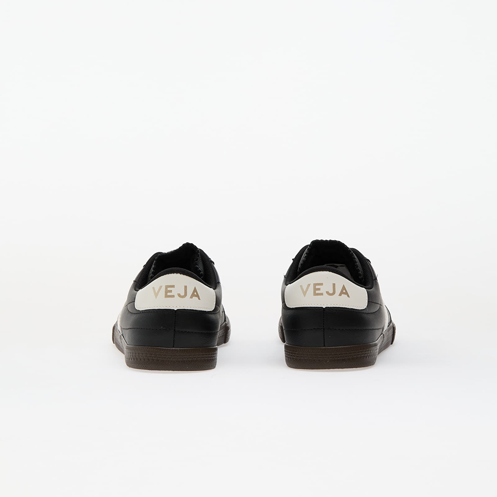 Men's shoes Veja Panenka O.T Leather Black White