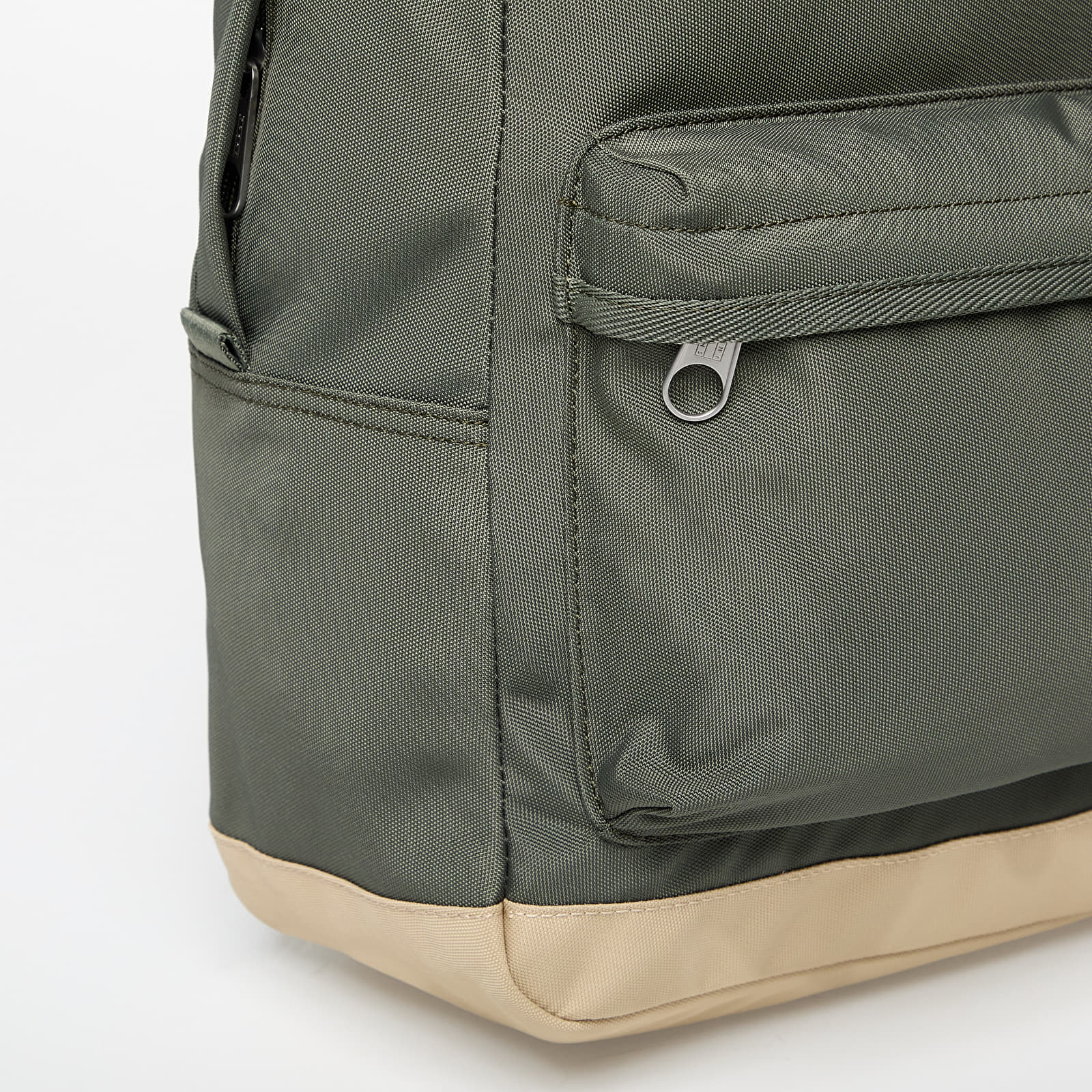 Batohy Tommy Jeans Ess Daily Dome Backpack Green