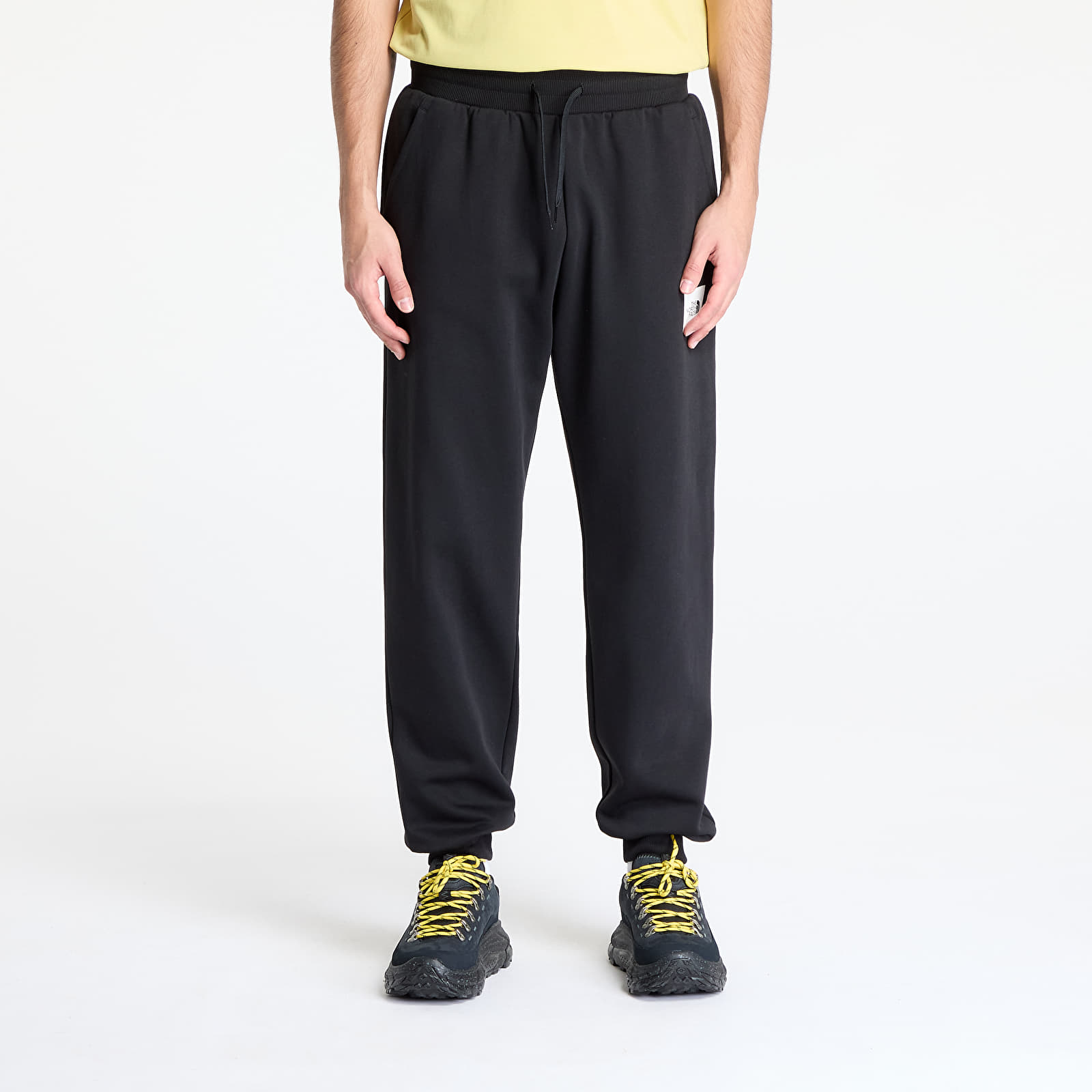 Tepláky The North Face Fine Regular Tapered Jogger TNF Black