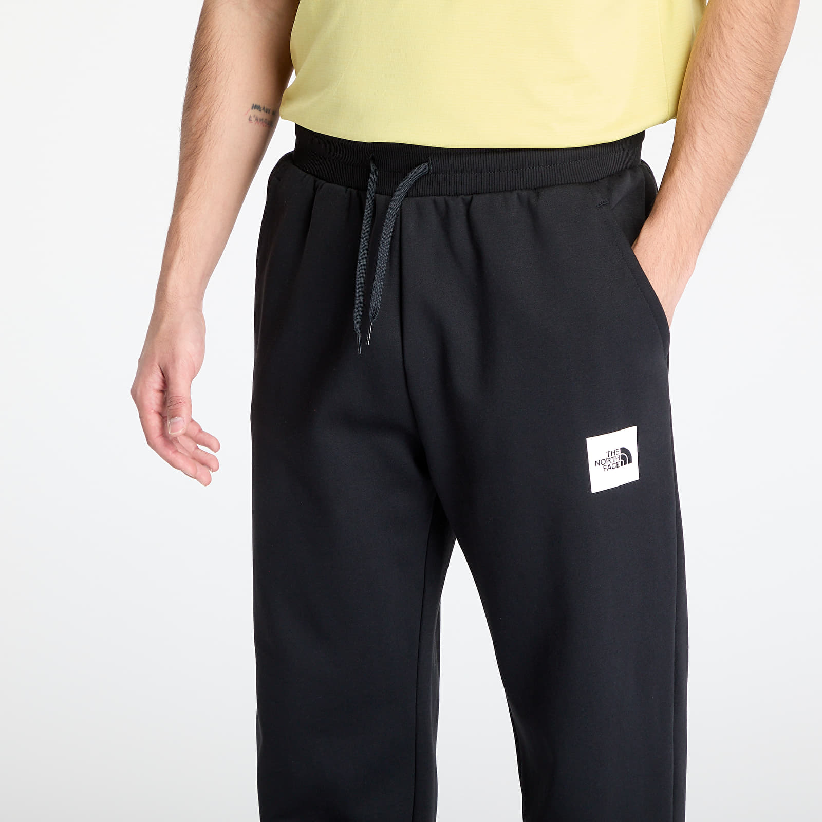 Tepláky The North Face Fine Regular Tapered Jogger TNF Black