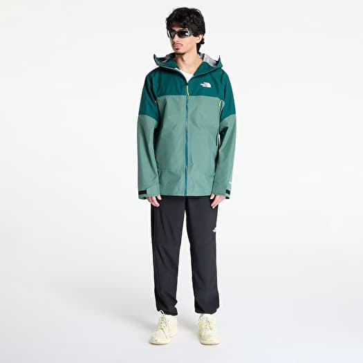 perry sport the north face