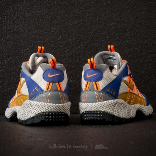 Nike air humara 17 premium deals