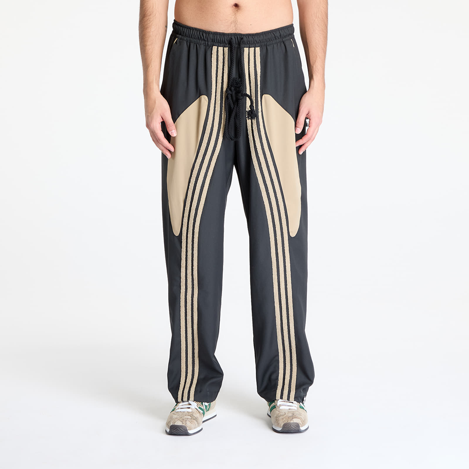 Hosen adidas Song For The Mute Spring Woven Pant Black/ Black L