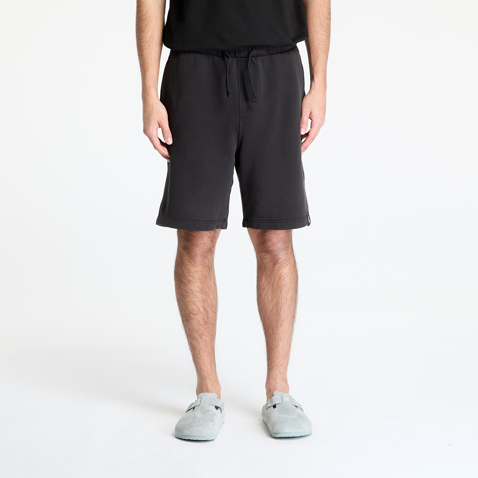Miesten shortsit Calvin Klein Jeans Garment Dye Short Black