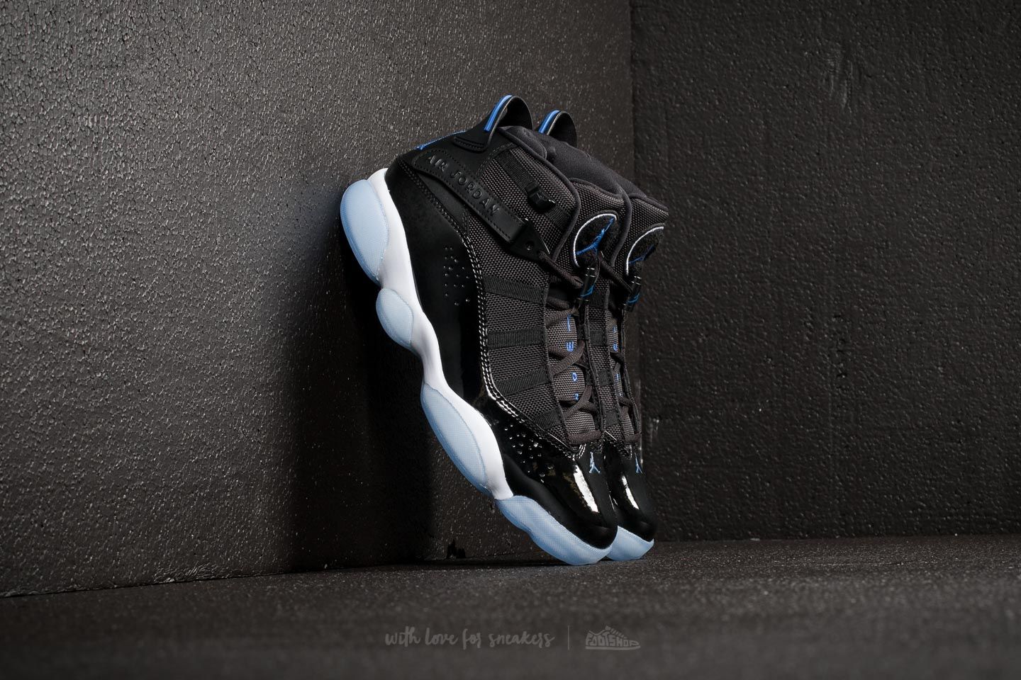 Moški čevlji Jordan 6 Rings Black/ Hyper Royal-White