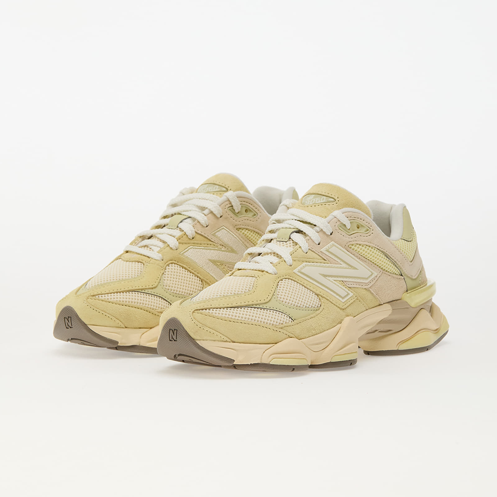 Herren Sneaker und Schuhe New Balance 9060 Parchment