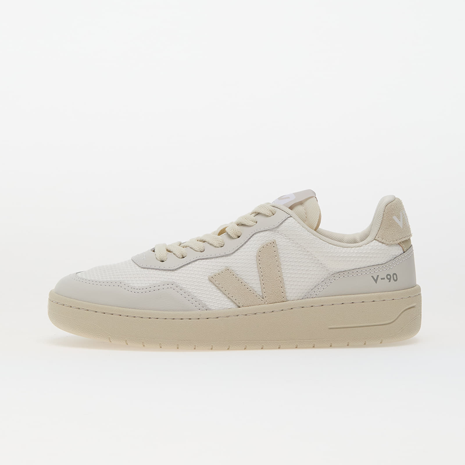 Women's shoes Veja W V-90 B-Mesh White_Pierre