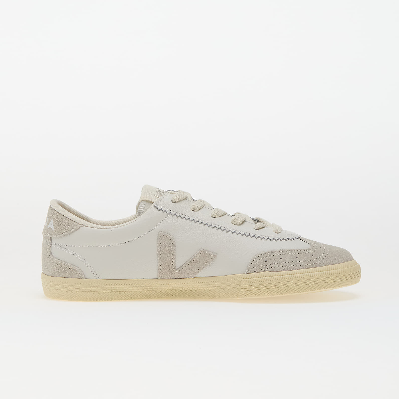 Women's shoes Veja W Volley O.T. Leather White Natural