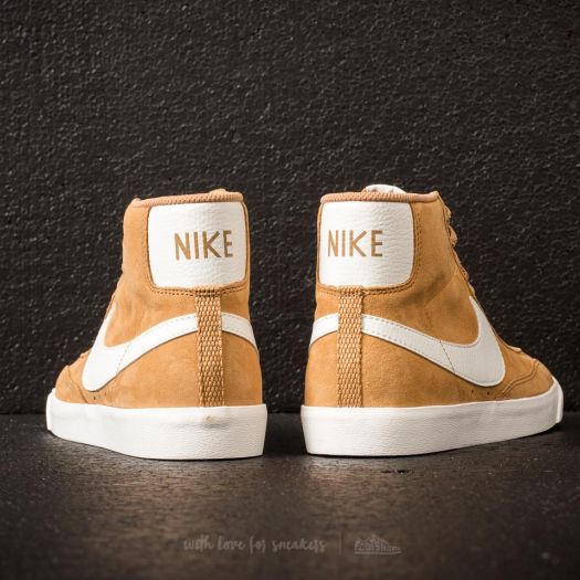 nike wmns blazer mid vntg suede