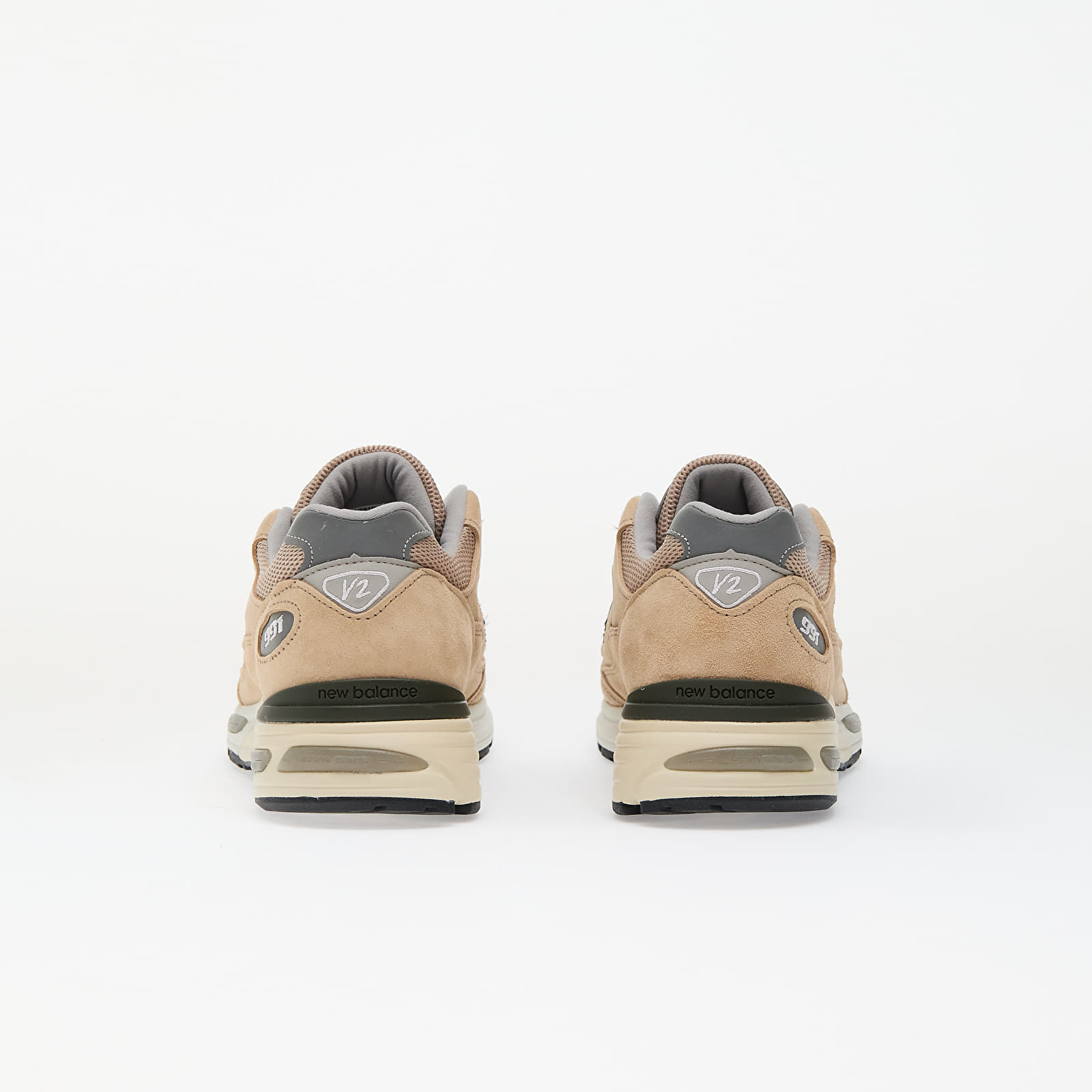Skor för män New Balance 991 Beige