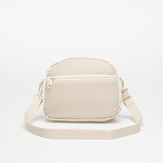 Hip bags New Balance Athletics Sling Bag Linen Footshop