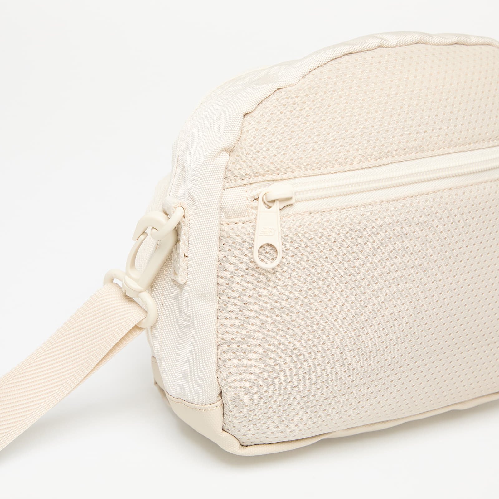 Madingi krepšiai New Balance Athletics Sling Bag Linen