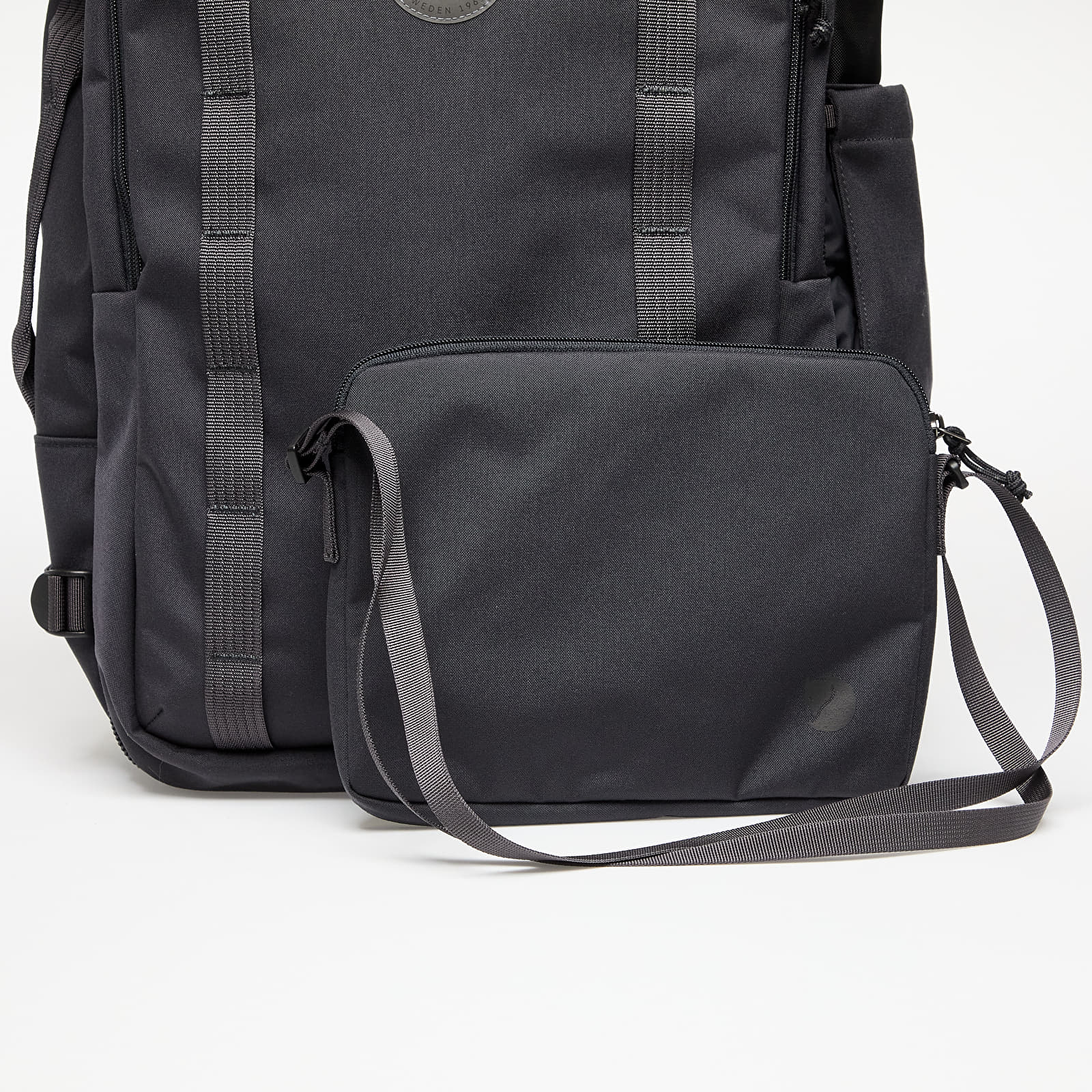 Pánské batohy Fjällräven Färden Carry-On Pack Coal Black