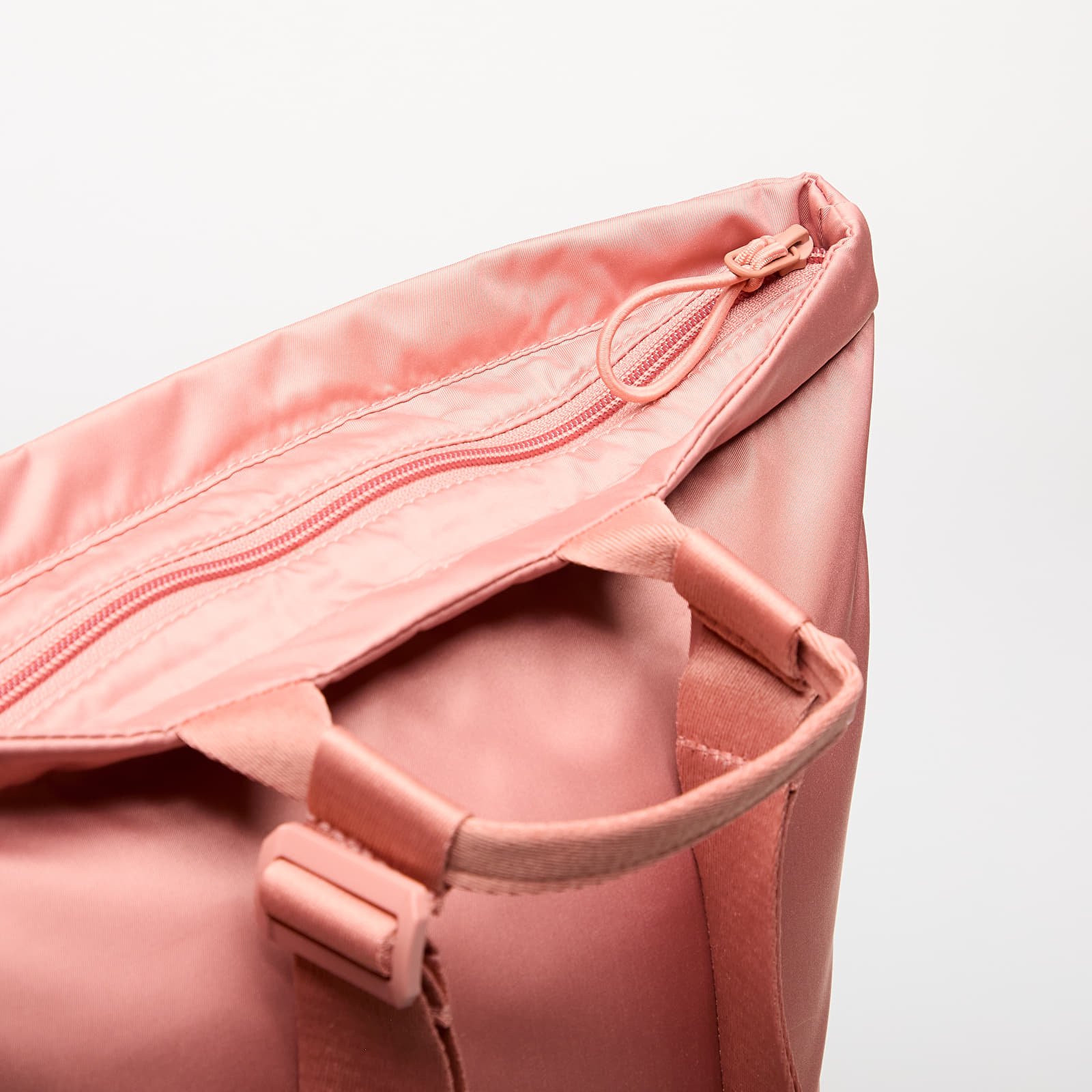 Herren Rucksäcke Under Armour UA Studio Lite Backpack Pink