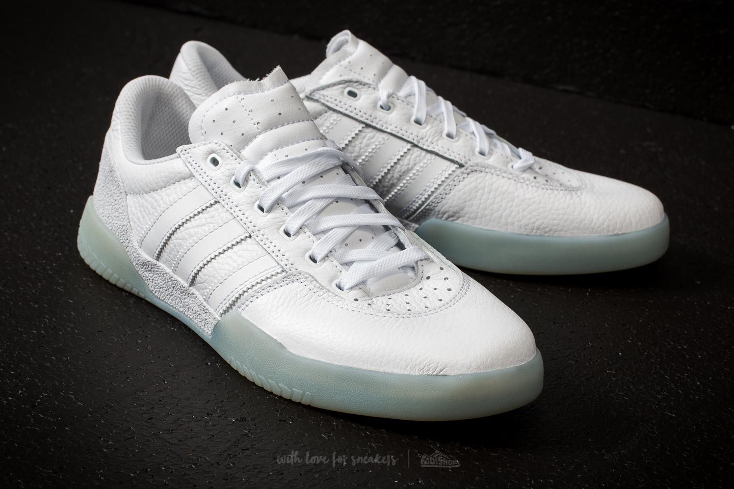 Zapatillas Hombre adidas City Cup Ftw White/ Ftw White/ Gold Metallic