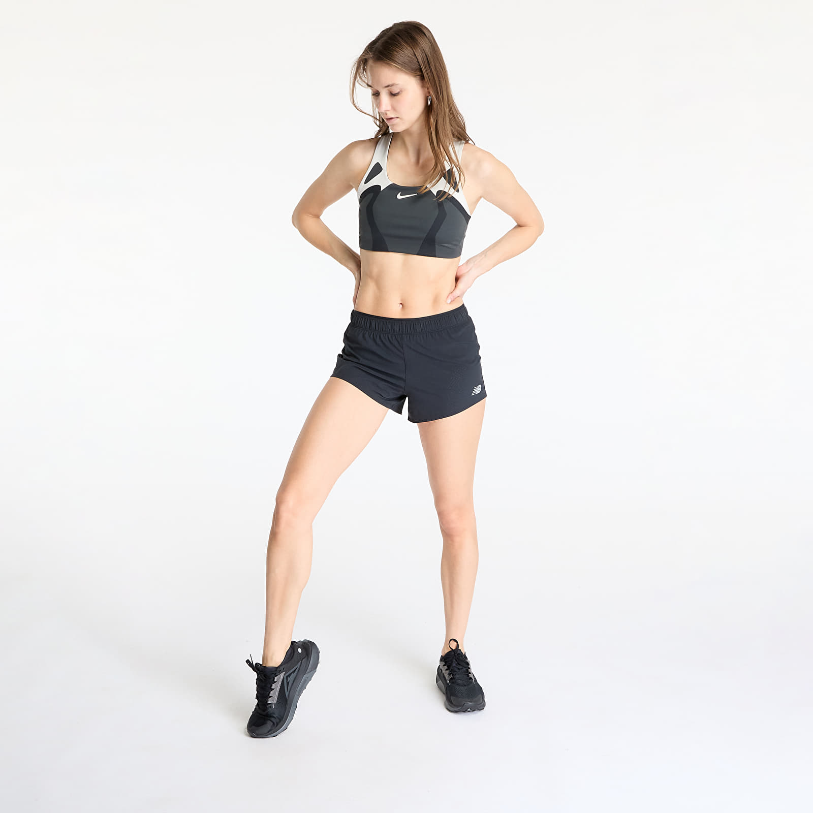 Naiste lühikesed püksid New Balance RC Short 3" Black
