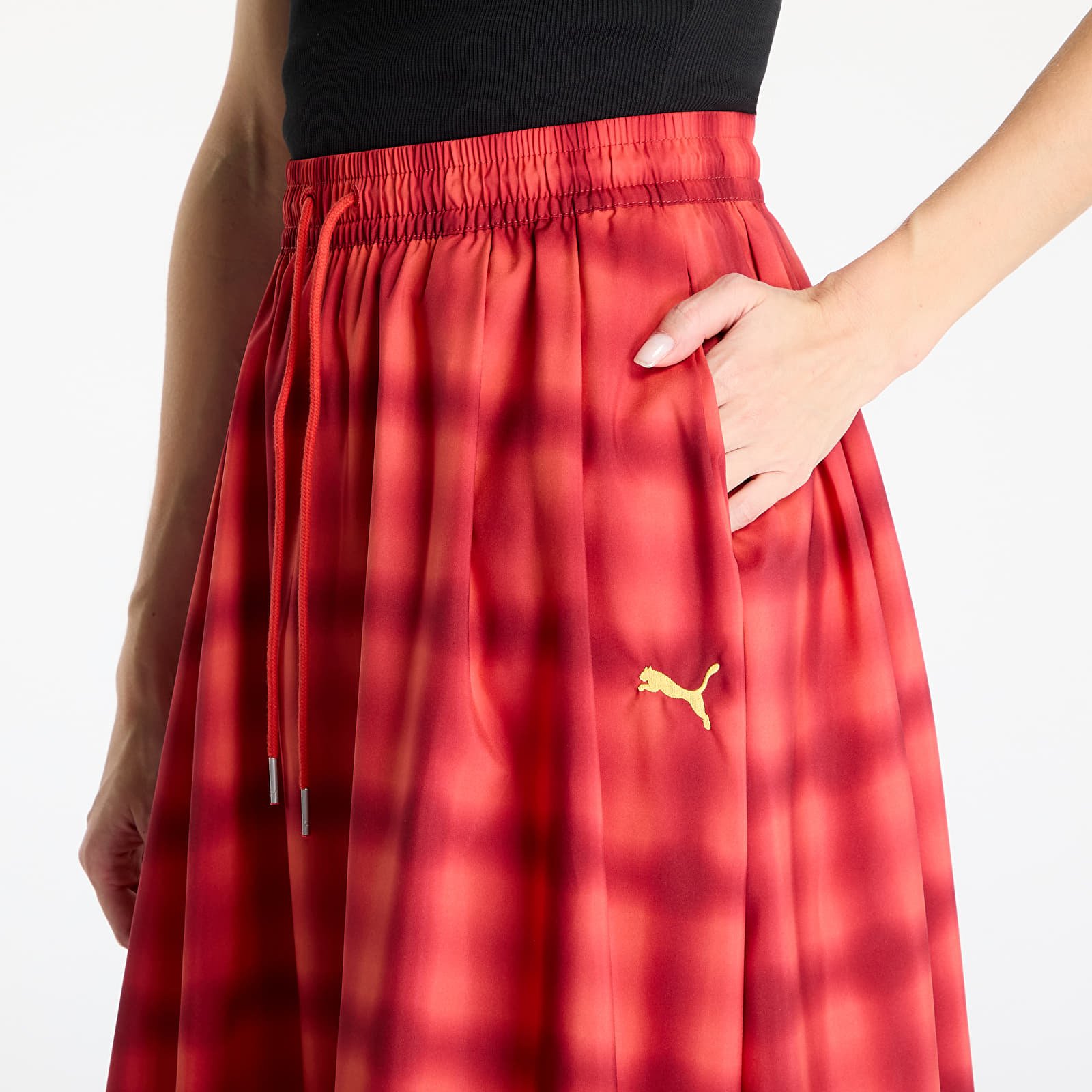 Sukně Puma Woven Midi AOP Pleated Skirt Red Fire