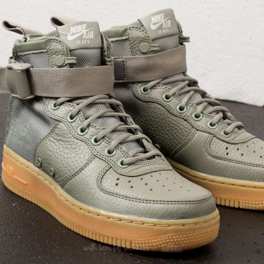 Nike wmns special field air 2025 force 1 mid - dark stucco