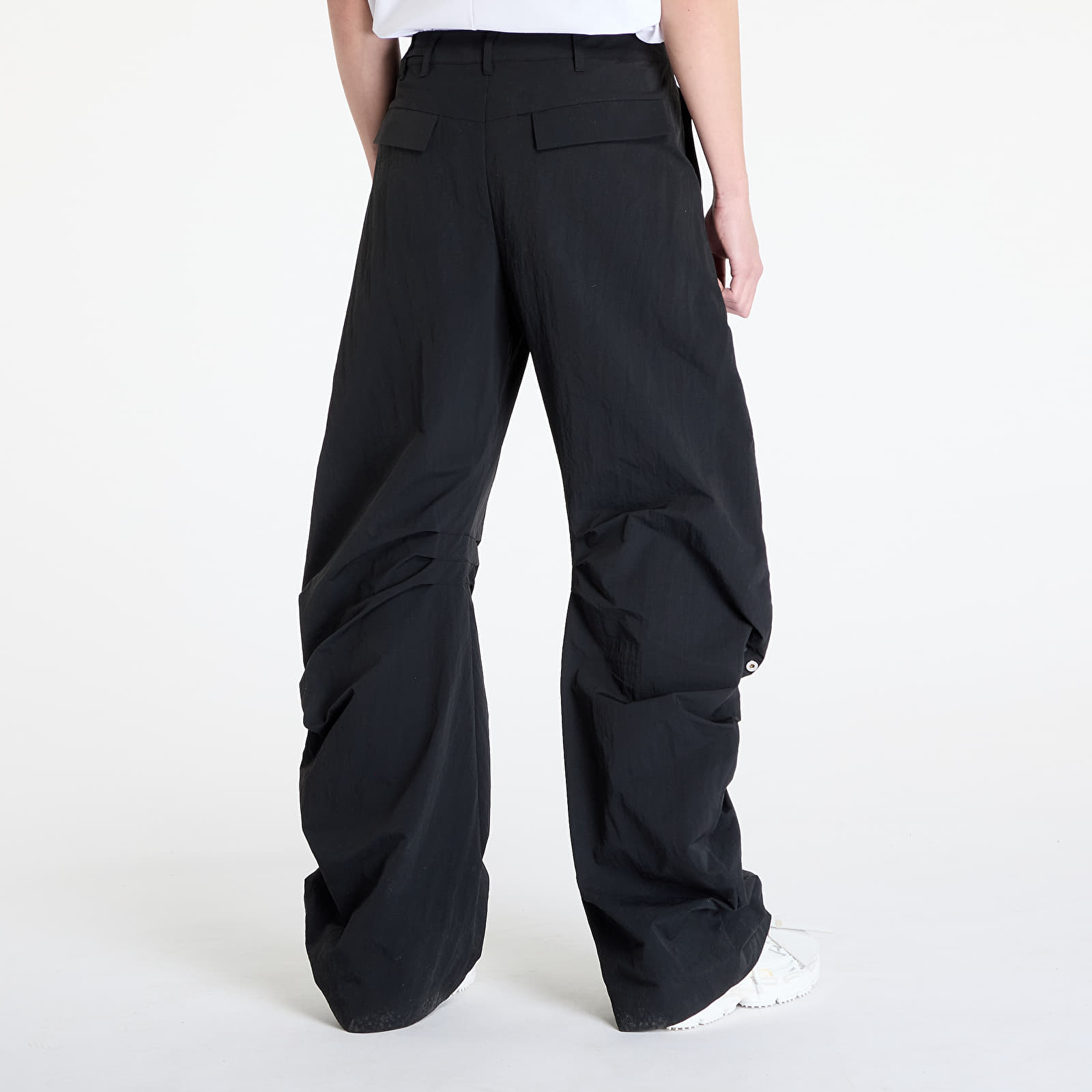 Džíny a kalhoty HELIOT EMIL Ferro Trousers Black