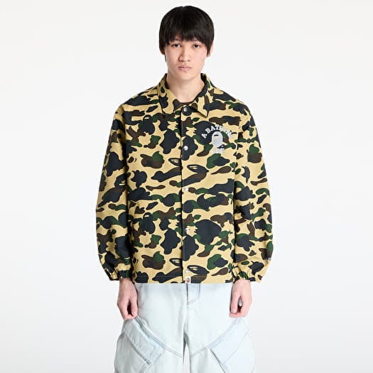 Windbreaker A BATHING APE Gore-Tex Wind Stopper 1St Camo Relaxed Coach Jacket M Yellow