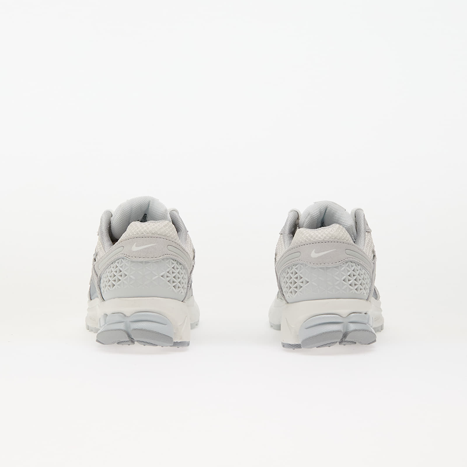 Dámské tenisky a boty Nike W Zoom Vomero 5 Pure Platinum/ Summit White-Platinum Tint