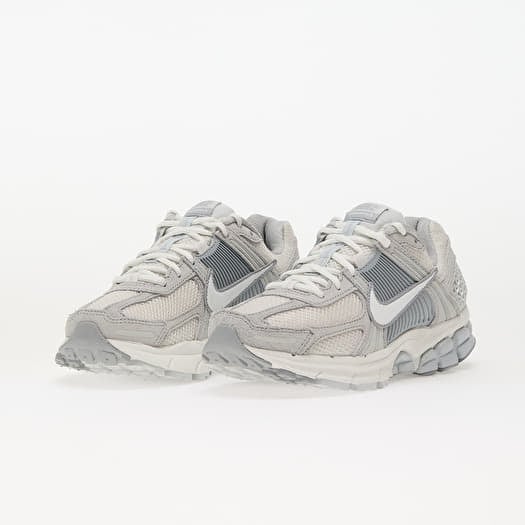 Women's shoes Nike W Zoom Vomero Pure Platinum/ Summit White