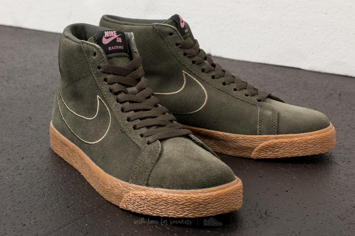 Nike sb zoom blazer mid sequoia sales
