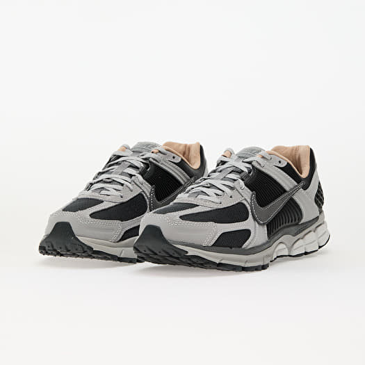 nike acw vomero 5 solarised