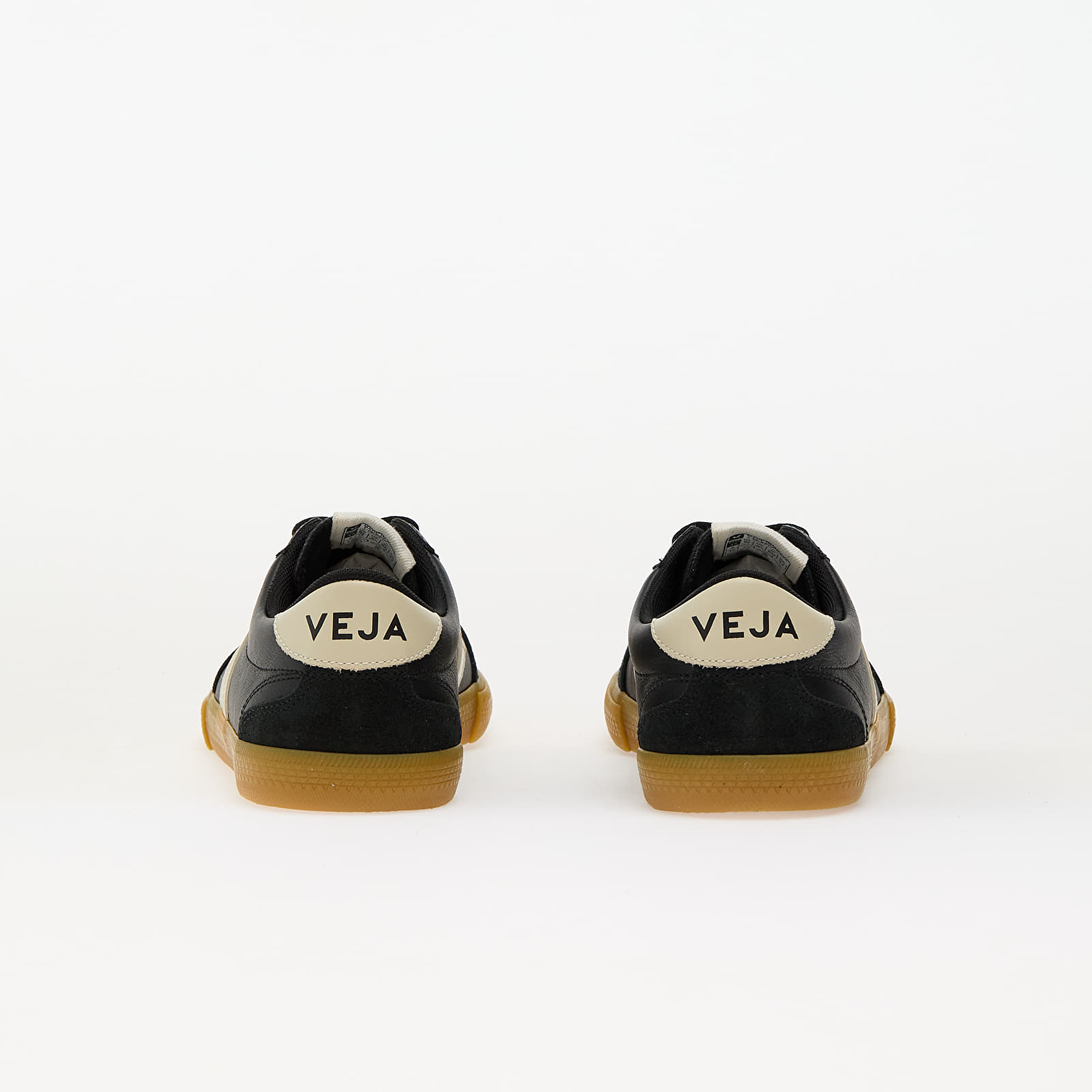 Buty damskie Veja W Volley O.T. Leather Black_Pierre