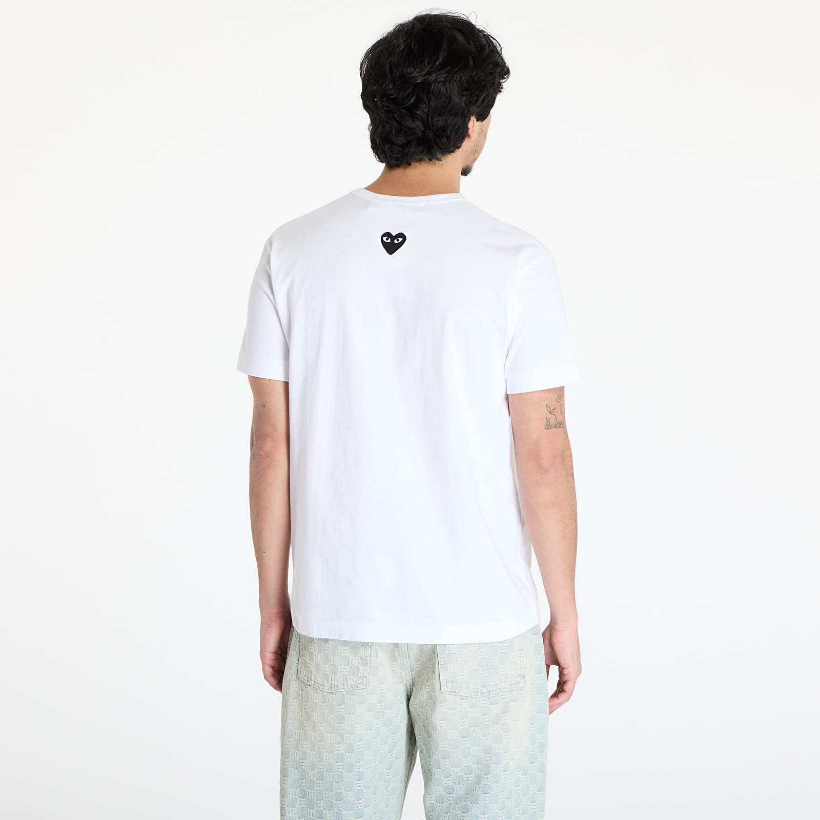 T-shirts Comme des Garçons PLAY Black Emblem Knit T-Shirt UNISEX White