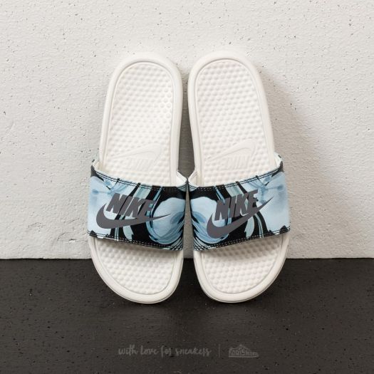 Nike benassi sale light bone