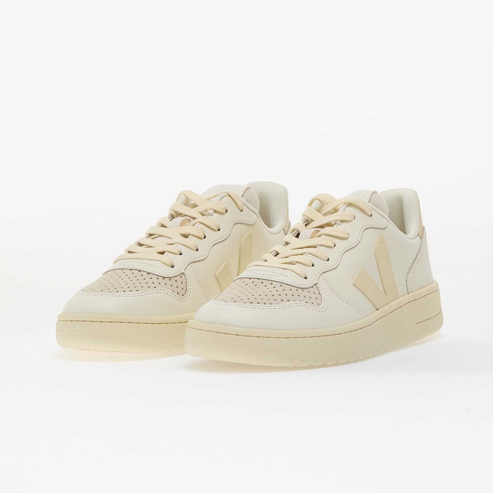 Dámské tenisky a boty Veja W V-10 Leather Pure Calcaire
