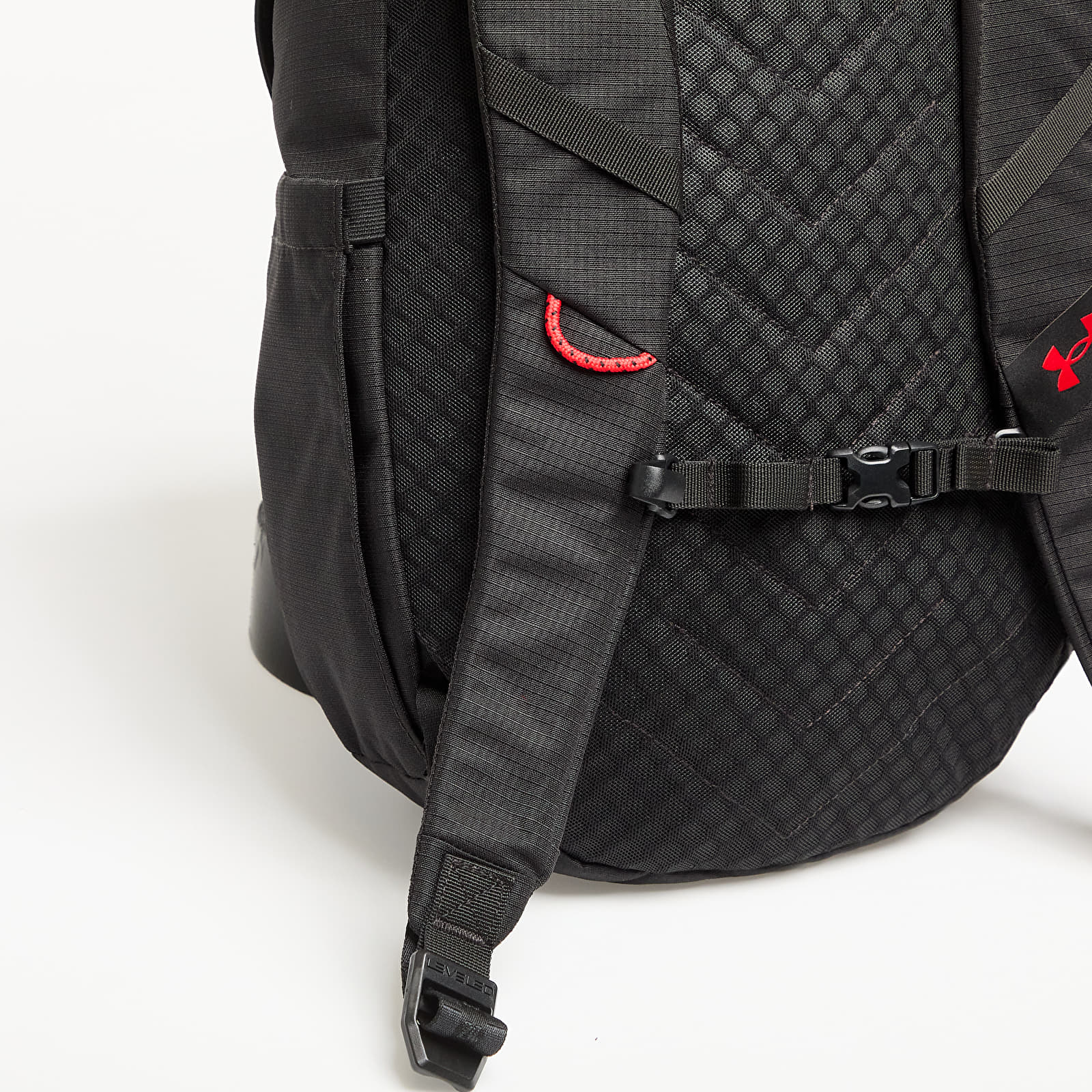 Reput Under Armour Summit Trail Backpack Black/ Red