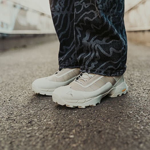ROA Katharina Light Off White スニーカー 41 - メルカリ
