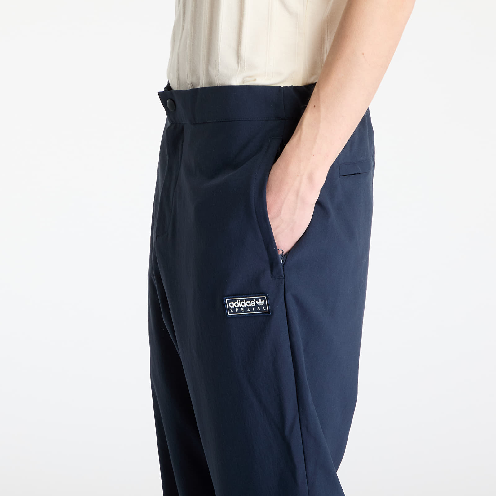 Hosen und Jeans - Herrenkleidung adidas Salesbury Spezial Pant Blue/ Night Navy