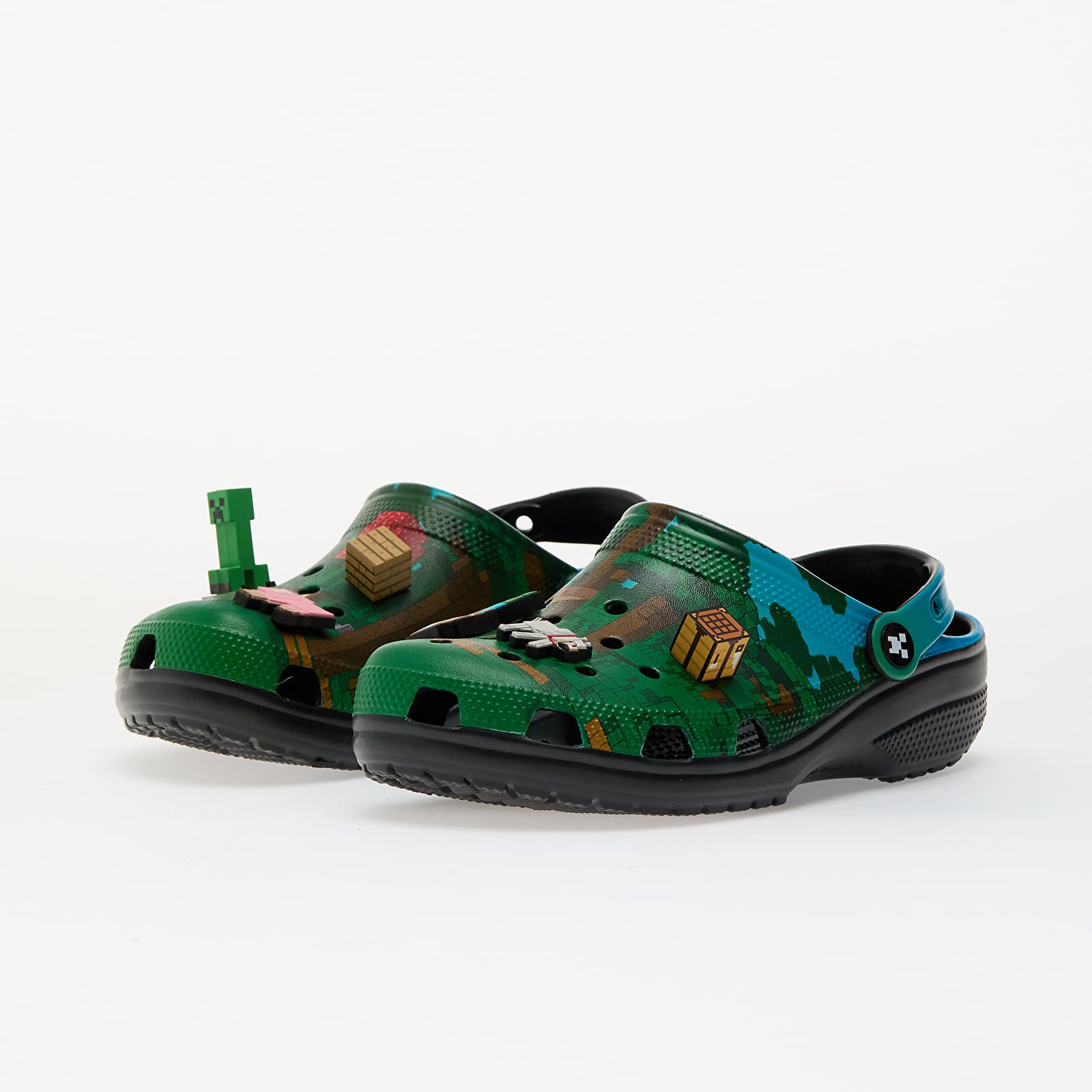 Skor för män Crocs x Minecraft Classic Clog Multi