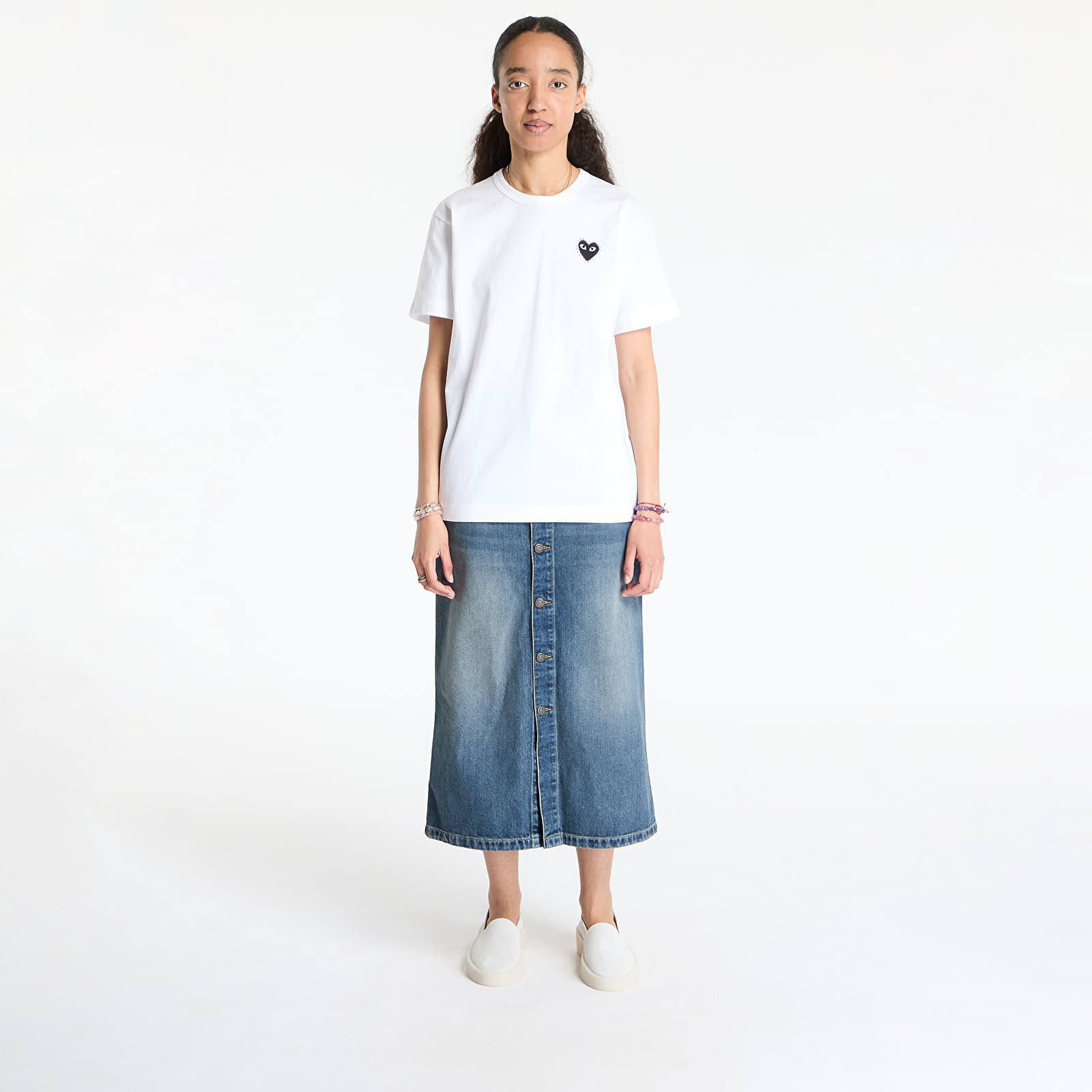 T-Shirts Comme des Garçons PLAY Emblem x Rhinestone T-Shirt UNISEX White/ Black