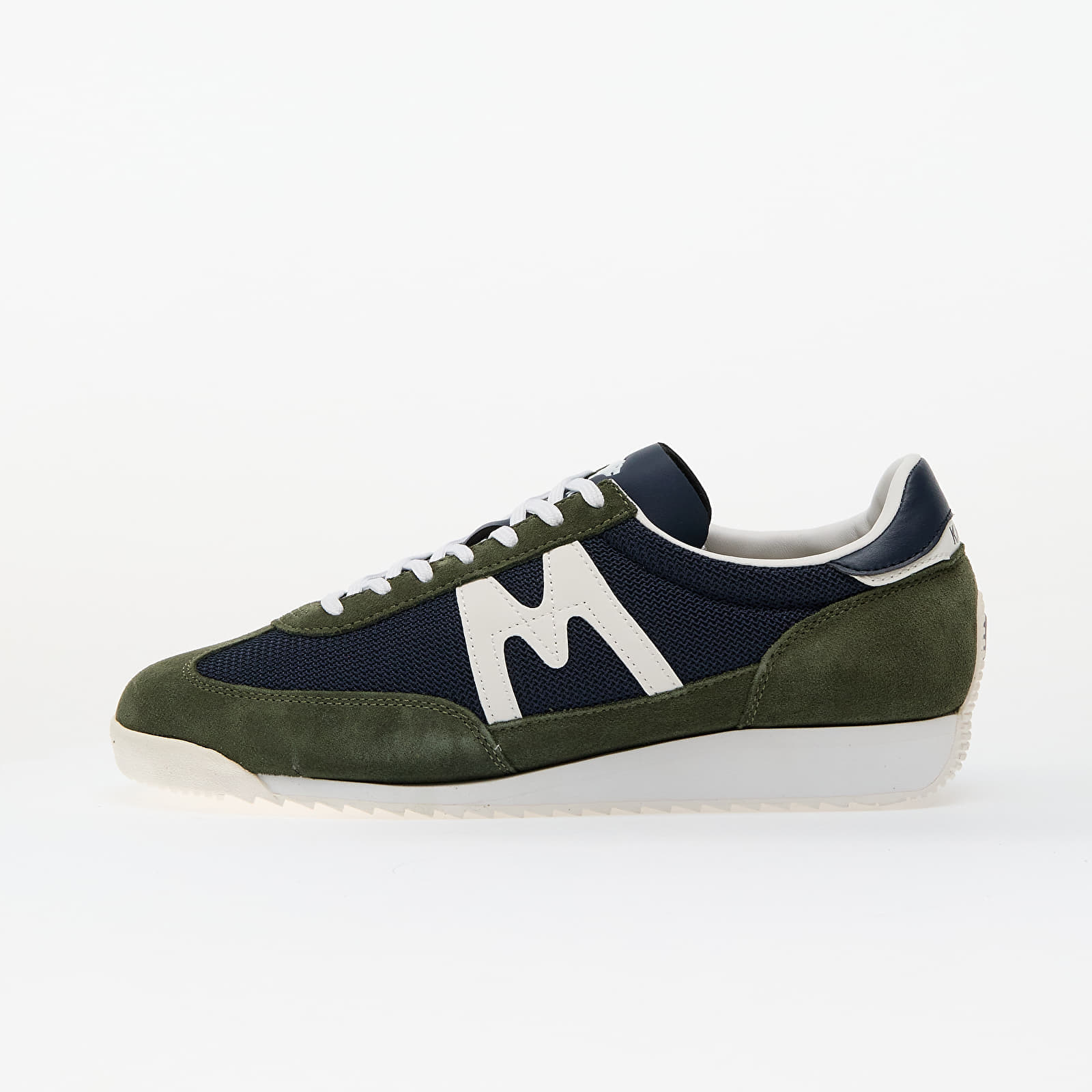 Levně Tenisky Karhu Mestari Bronze Green/ White