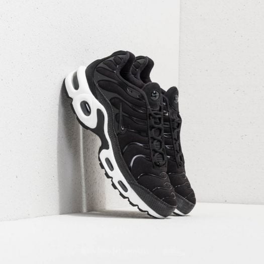 Women air max plus black on sale