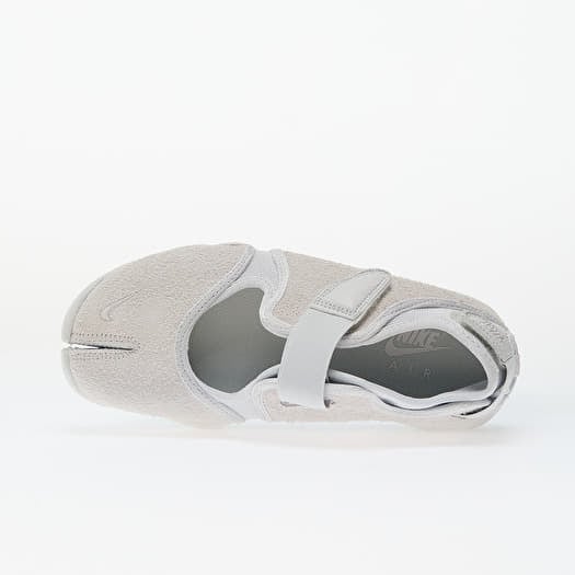 靴 NIKE AIR RIFT PHOTON DUST/SUMMIT WHITE Air Rift Sneaker in Photon Dust/Summit White - Nike