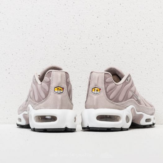 Women s shoes Nike Wmns Air Max Plus Premium Moon Particle Moon Particle Footshop